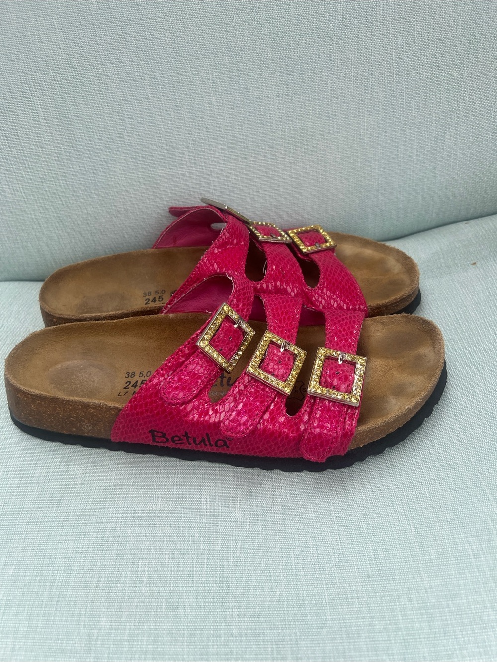 Betula by Birkenstock Hot Pink Triple Buckle Slide Sandals sz 38 euro
